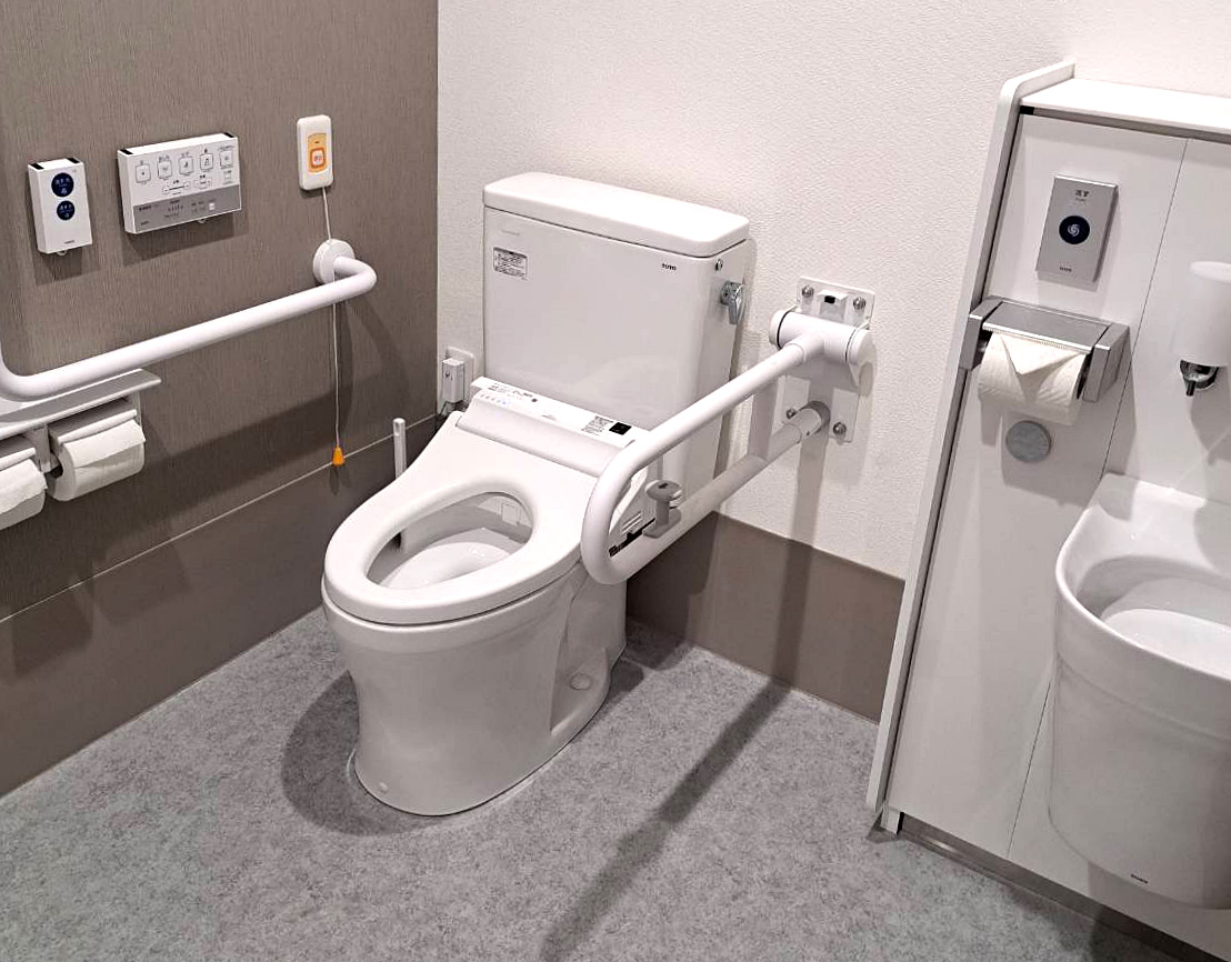 トイレ:住宅型有料老人ホーム「二翔」